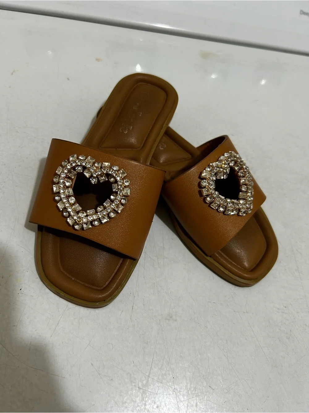 Brown Girls' Slide Sandals with Rhinestone Heart
